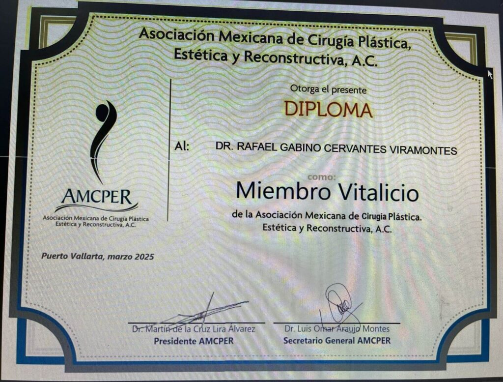 Cirujano Plastico en Mexico Dr. Rafael Cervantes Viramontes e1745604569330